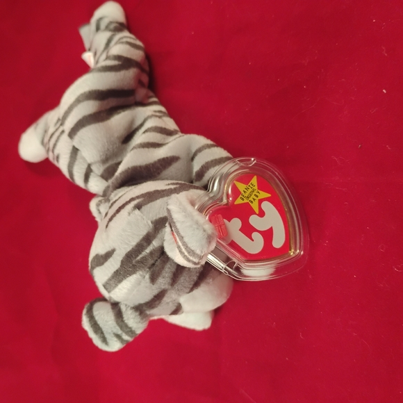 TY Beanie Baby Gray and White Tiger Plush - Picture 1 of 4